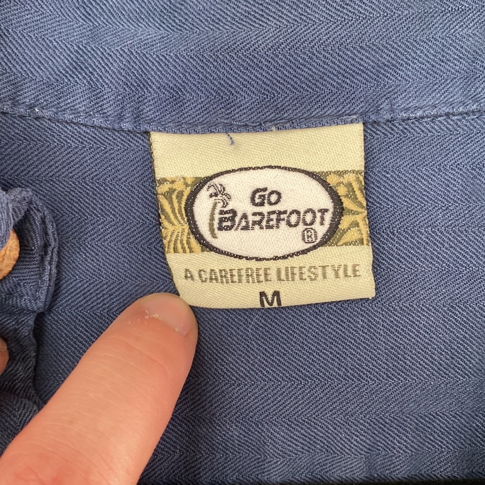 Go Barefoot - Casula Button Down Tee - image 5